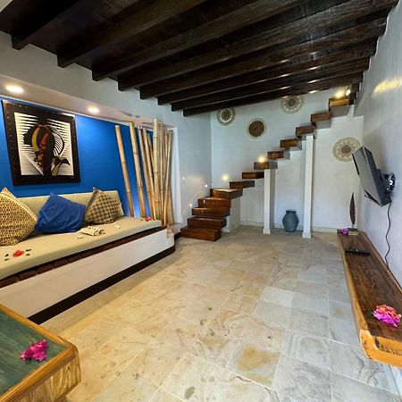 Cantika Villa Gili Trawangan Exterior photo