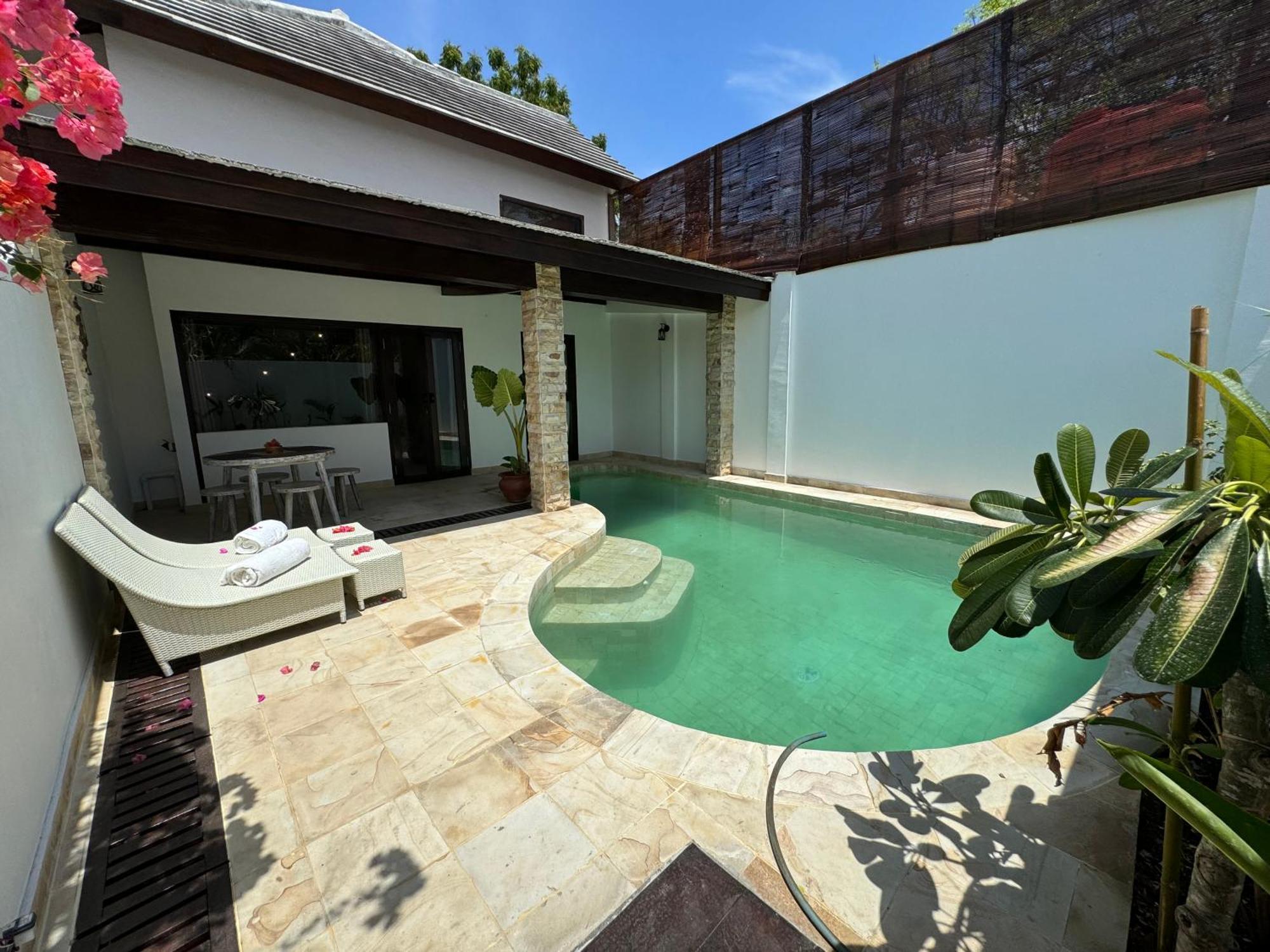 Cantika Villa Gili Trawangan Exterior photo
