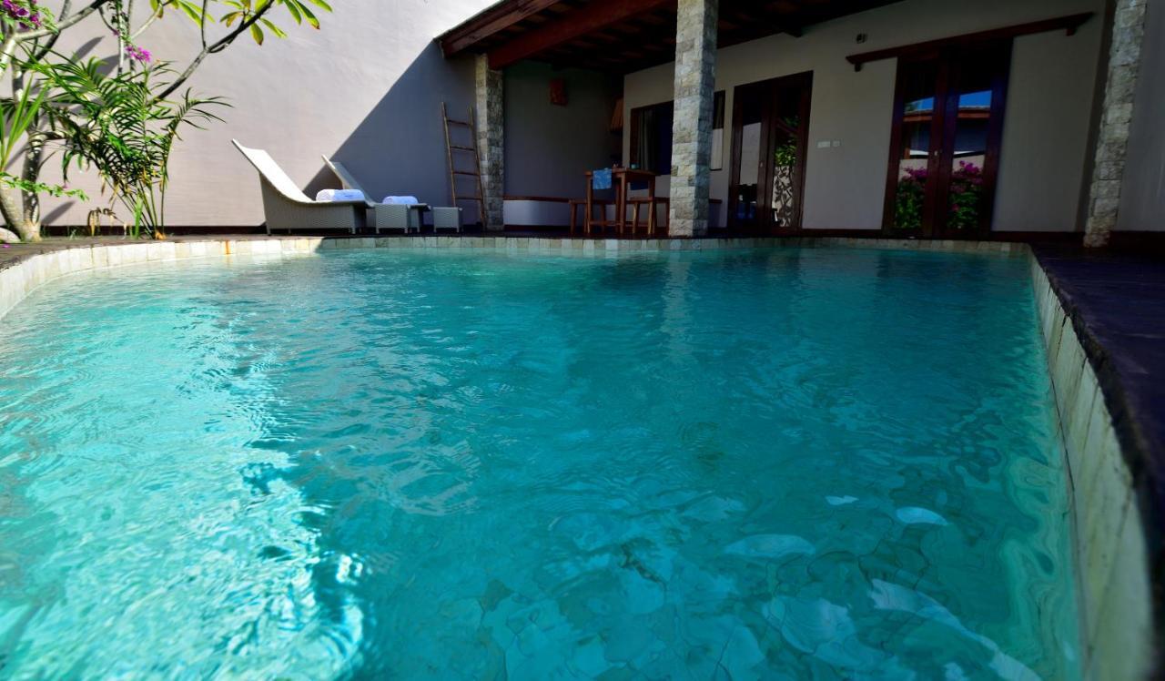 Cantika Villa Gili Trawangan Exterior photo